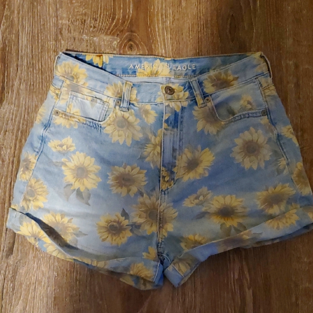 American Eagle Outfitters Sunflower Print Jean Shorts